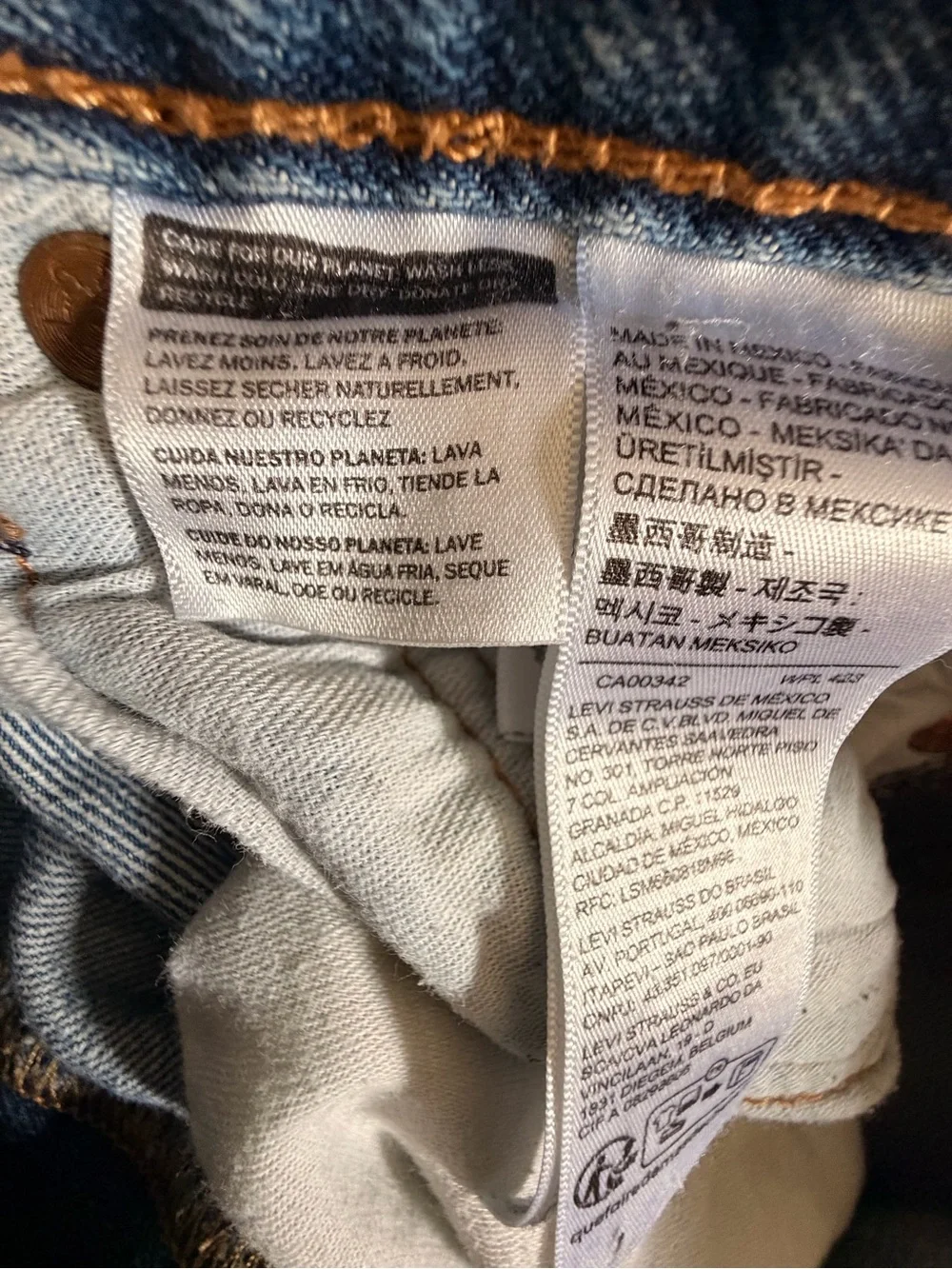 Levis 🔥 levi